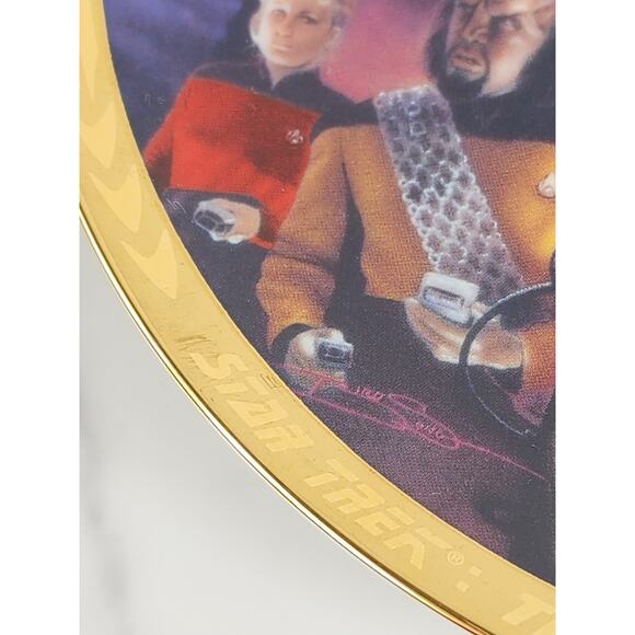 Star Trek Next Generation Picard Year 1994 Porcelain 8 1/8" Wall Decor Plate - Picture 12 of 15